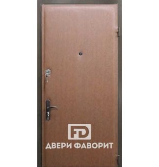 недорогая парадная дверь в квартиру