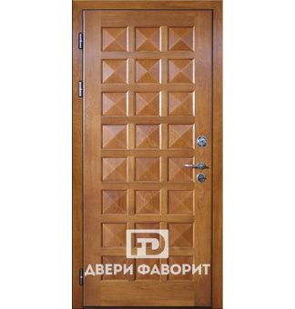 Дверь входная без глазка, с отделкой массивом