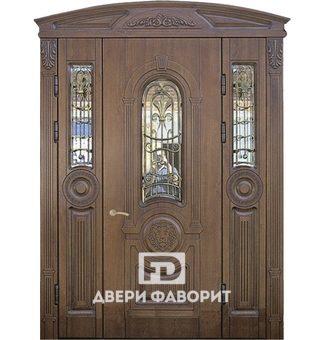 Парадная дверь с верхней и боковой вставкой